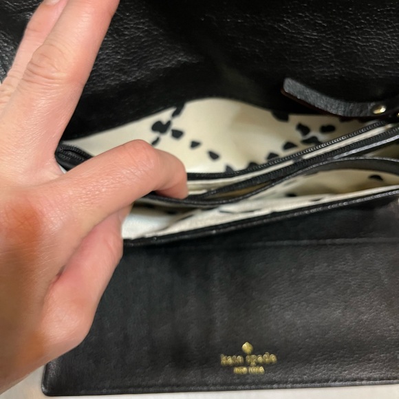 Kate Spade Baxter Street Wallet in asphalt (black) - Picture 4 of 9